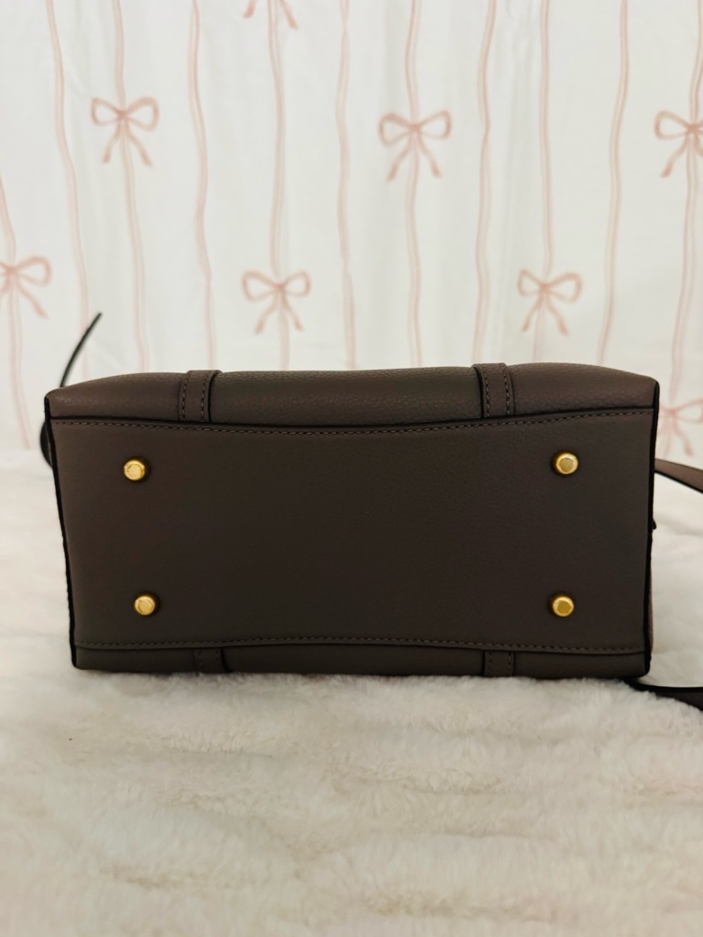 Tory Burch Taupe Pebbled Leather Shoulder Tote - Picture 3 of 7